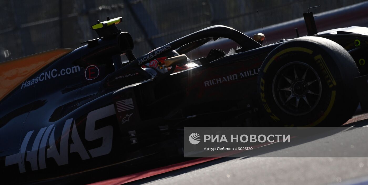 Автоспорт. Формула 1. ВТБ Гран-при России. Гонка