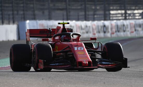 Автоспорт. Формула 1. ВТБ Гран-при России. Гонка