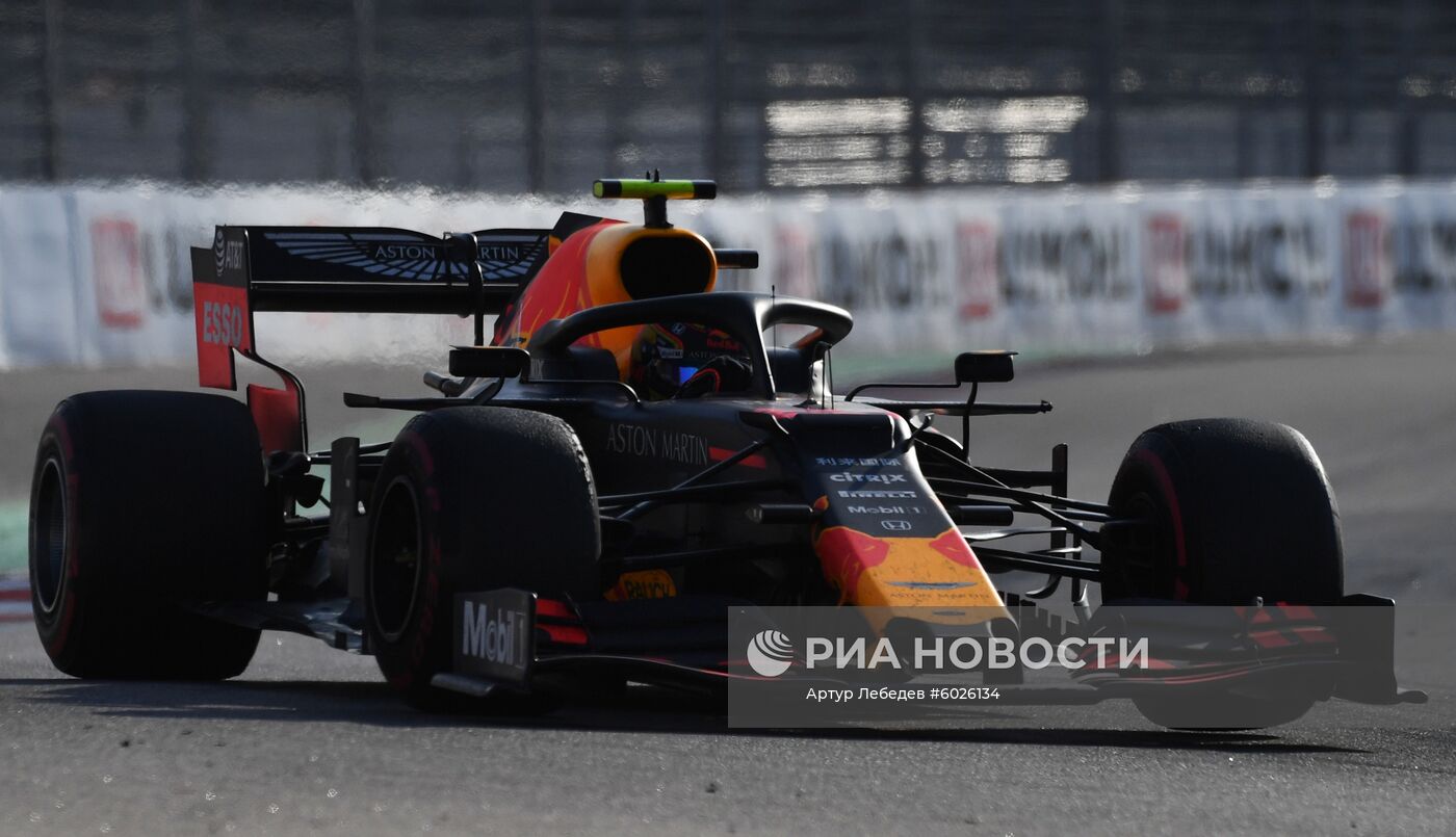 Автоспорт. Формула 1. ВТБ Гран-при России. Гонка