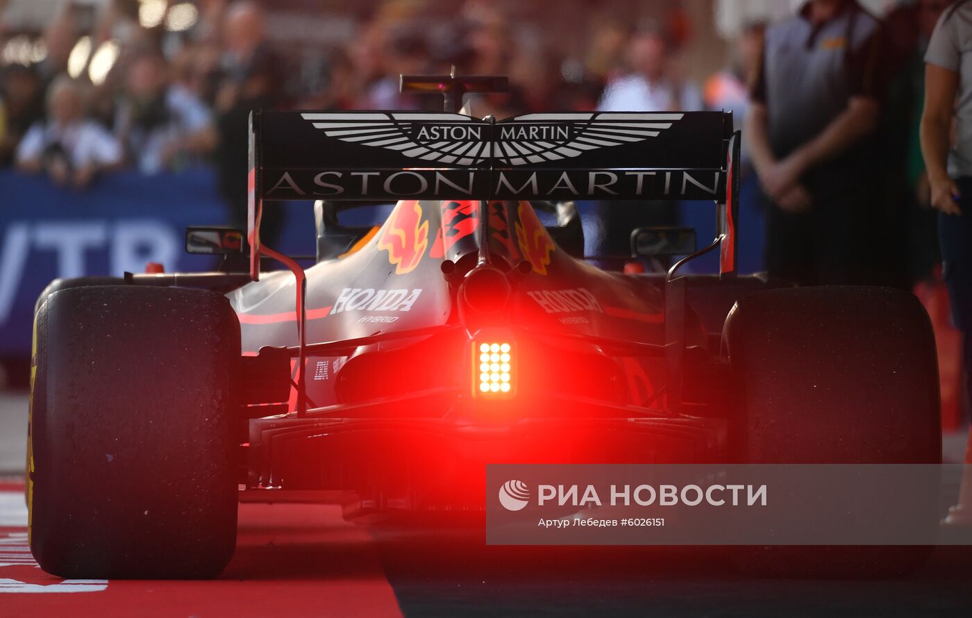 Автоспорт. Формула 1. ВТБ Гран-при России. Гонка