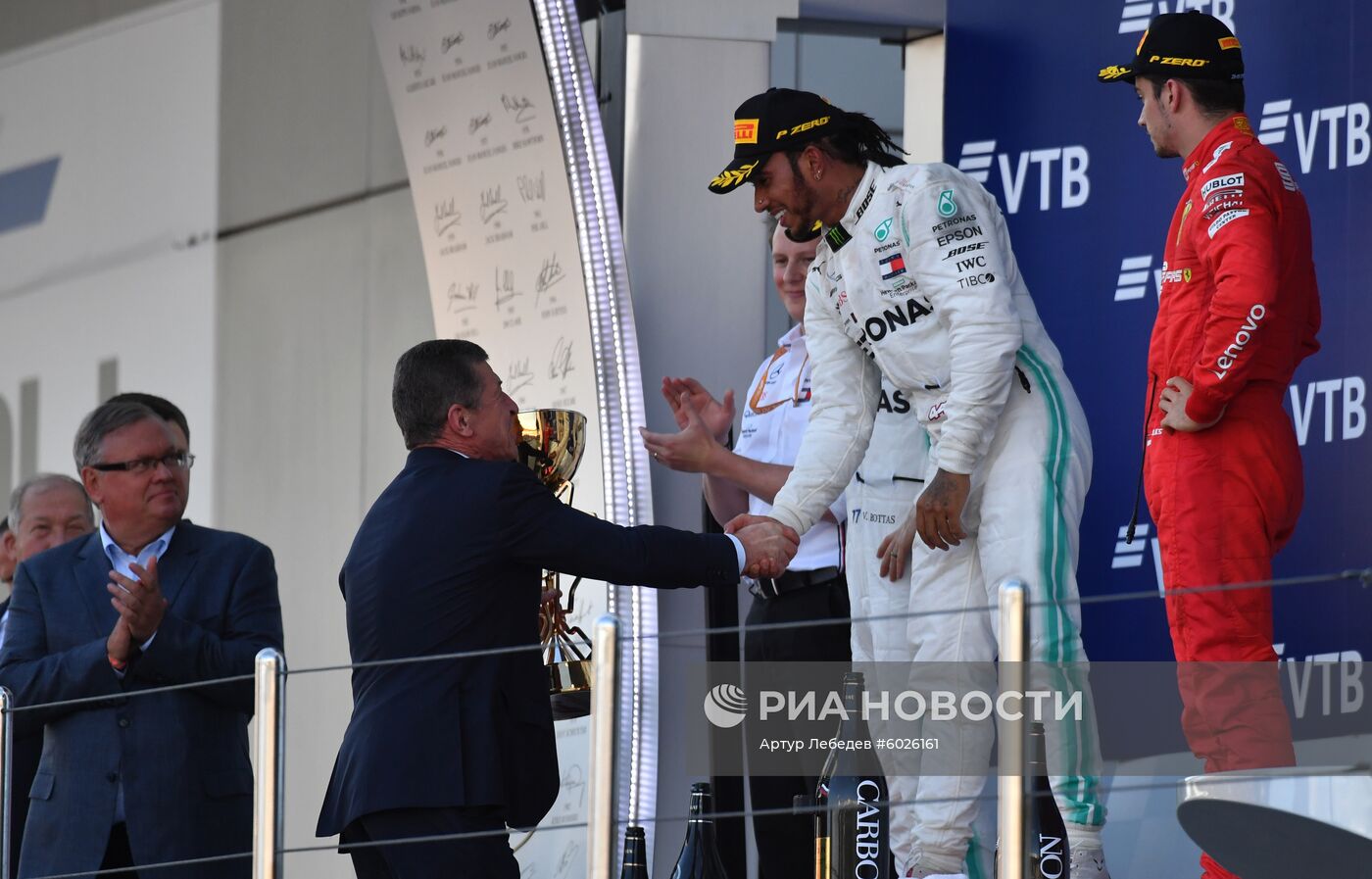 Автоспорт. Формула 1. ВТБ Гран-при России. Гонка