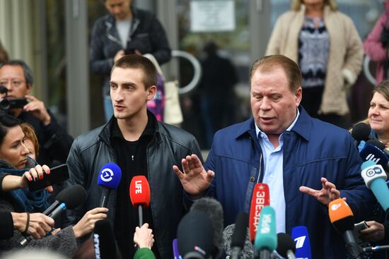 Рассмотрение жалобы на приговор актёру П. Устинову