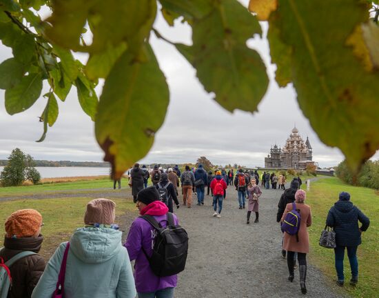 Музей-заповедник "Кижи" 