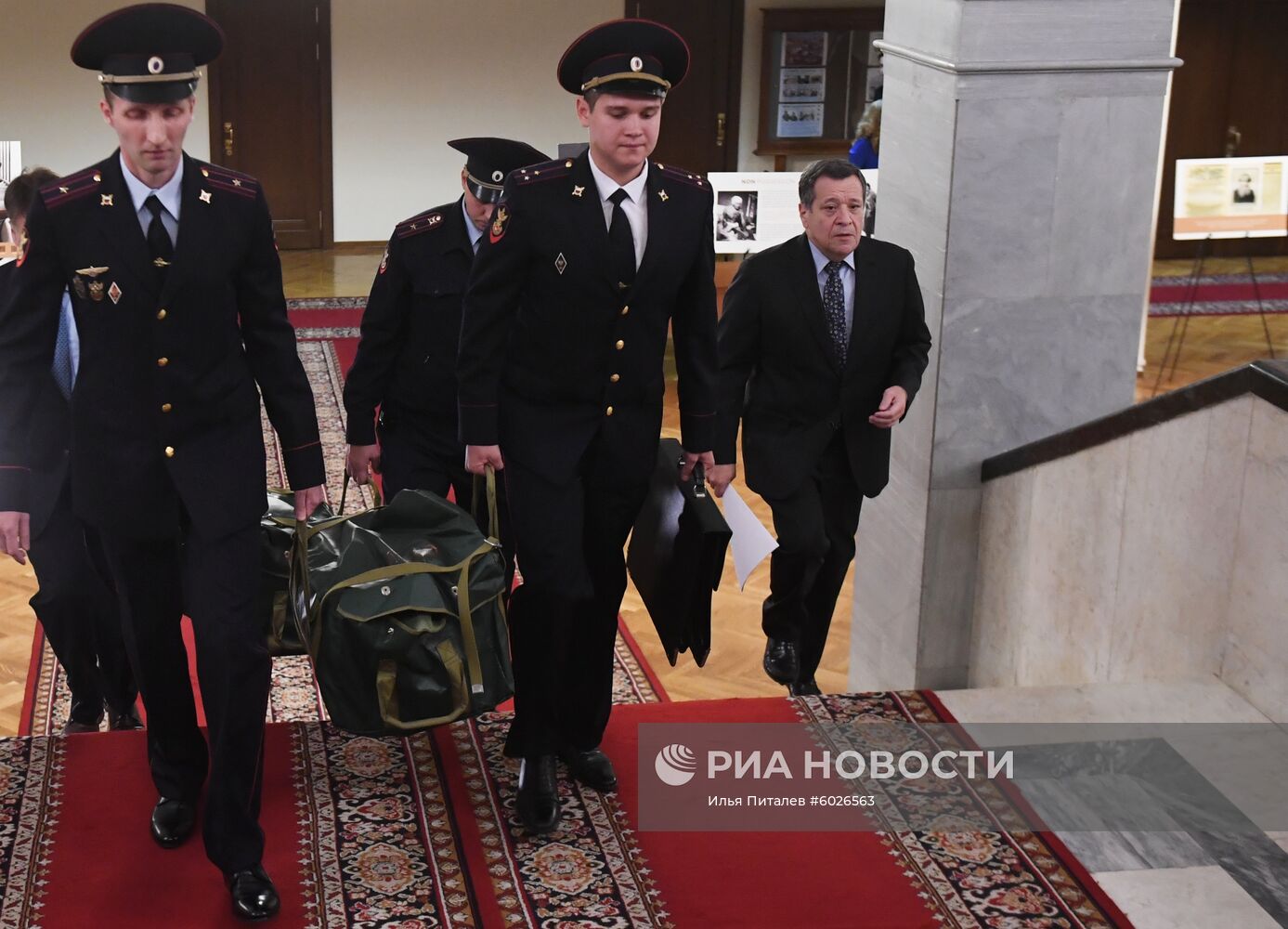 Внесение в Госдуму РФ проекта бюджета на 2020-2022 годы