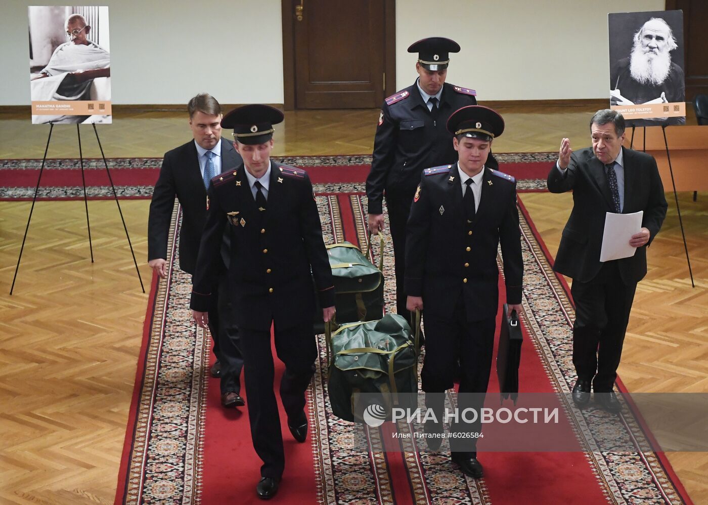 Внесение в Госдуму РФ проекта бюджета на 2020-2022 годы