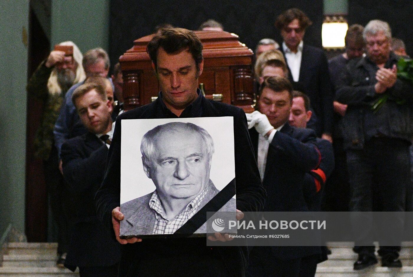 Прощание с режиссером Марком Захаровым