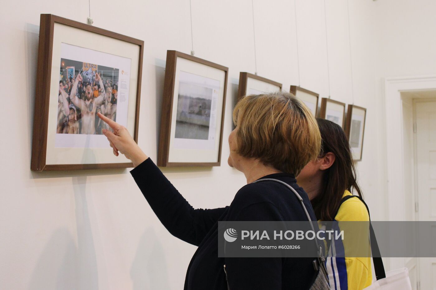 Открытие выставки победителей конкурса им. Андрея Стенина в Будапеште