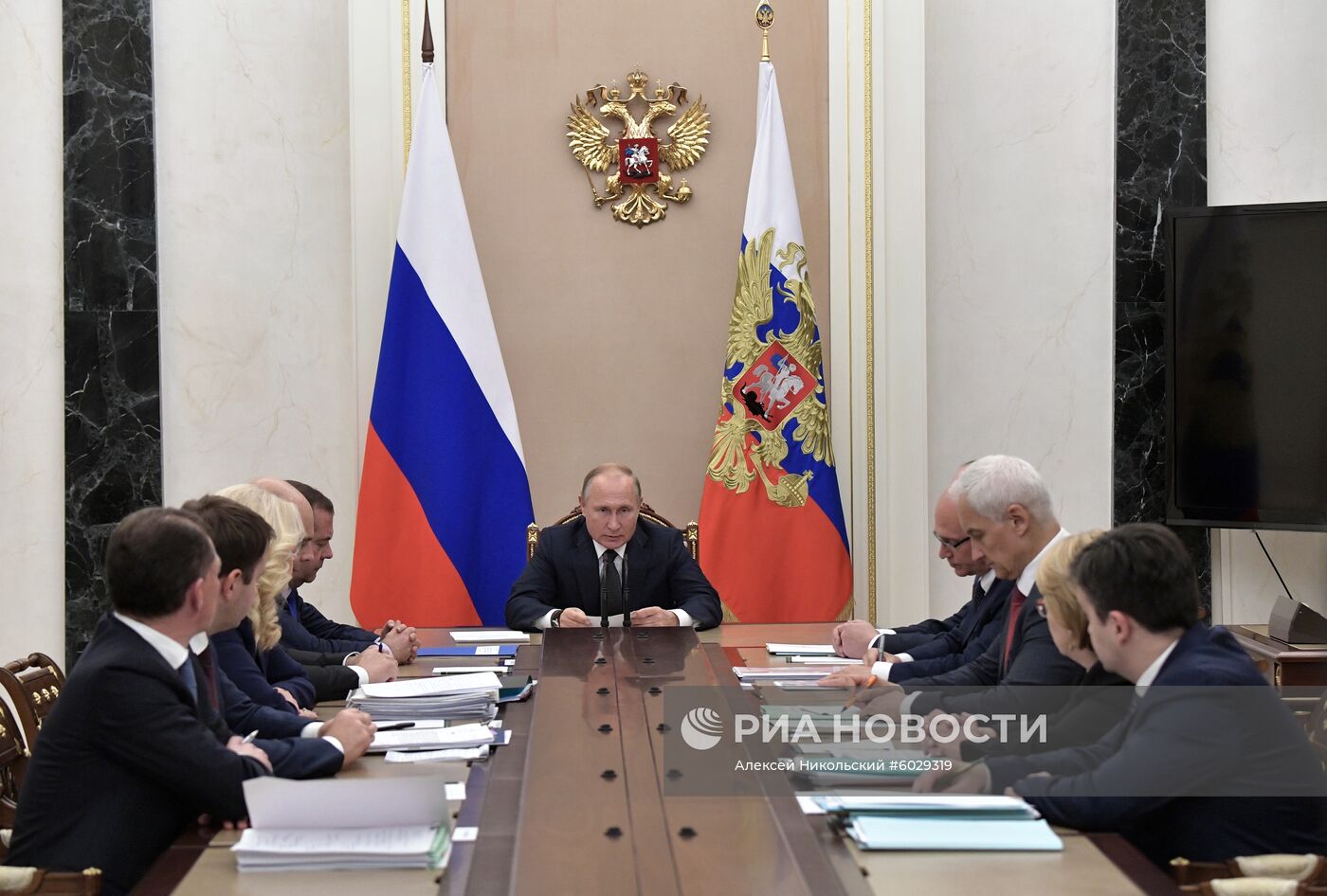 Президент РФ В. Путин провёл совещание, посвящённое модернизации первичного звена здравоохранения