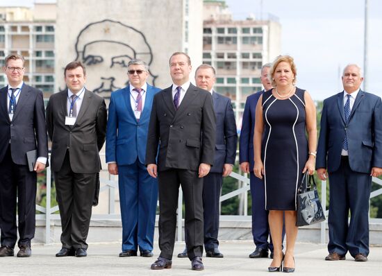 Визит премьер-министра РФ Д. Медведева на Кубу