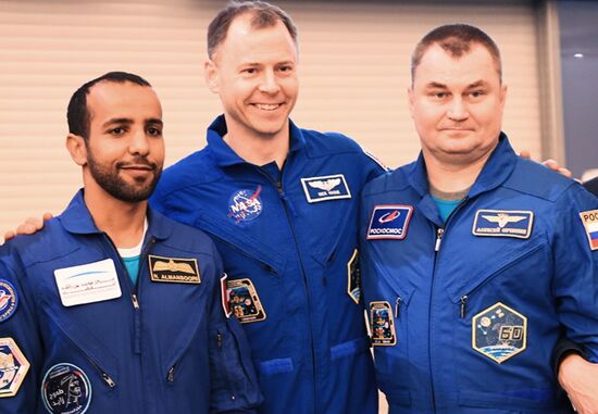 Экипаж корабля "Союз МС-12" вернулся на землю