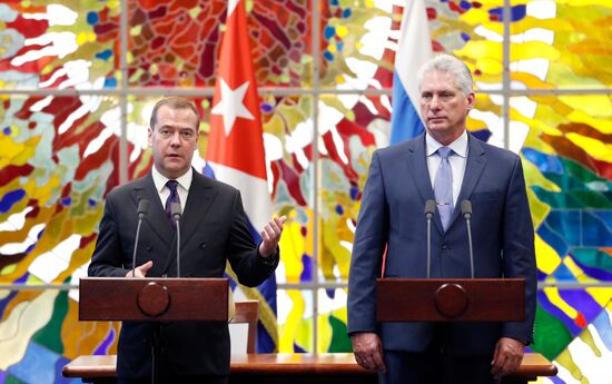 Визит премьер-министра РФ Д. Медведева на Кубу