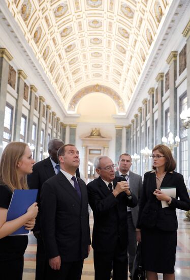 Визит премьер-министра РФ Д. Медведева на Кубу