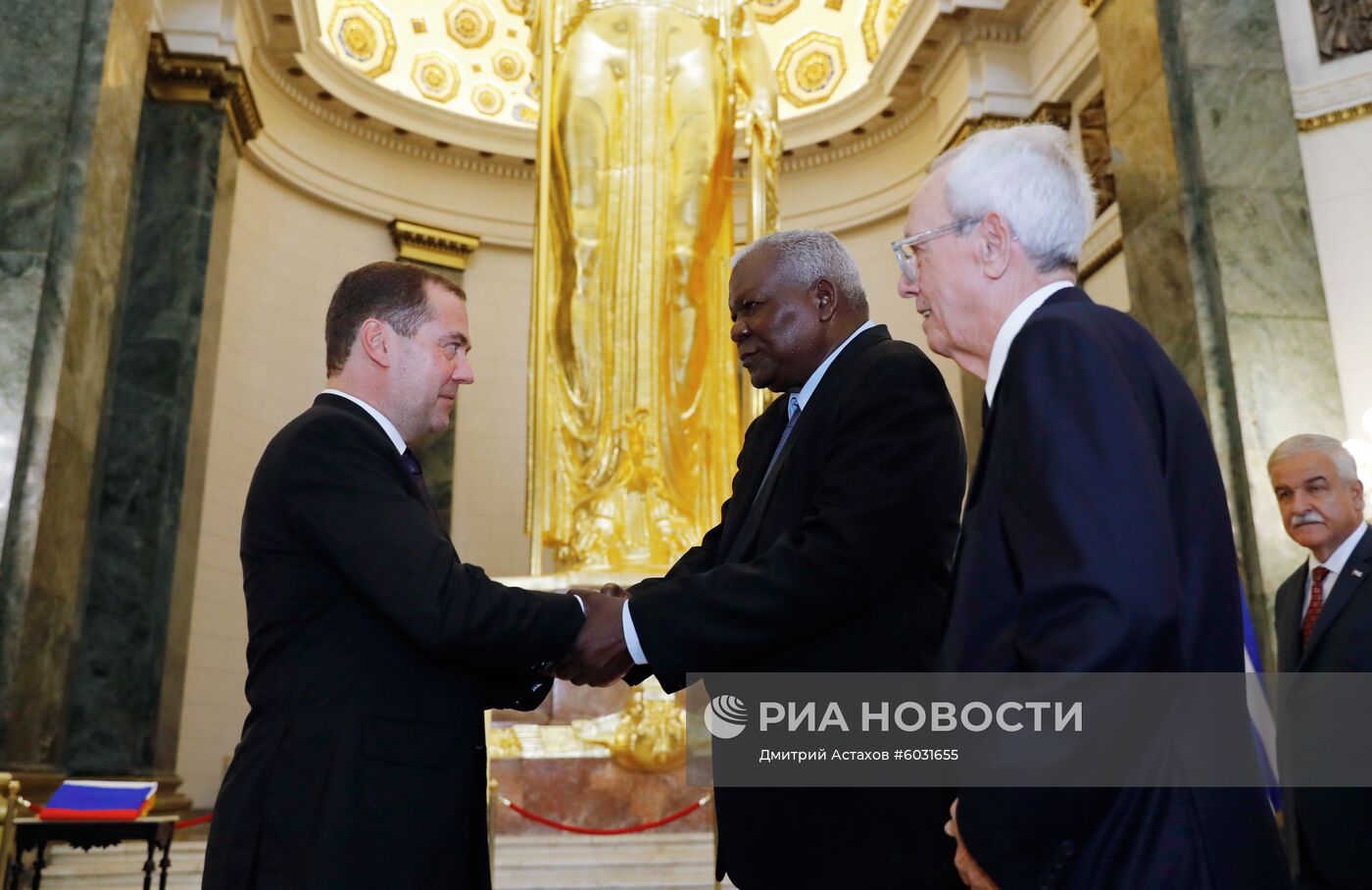 Визит премьер-министра РФ Д. Медведева на Кубу