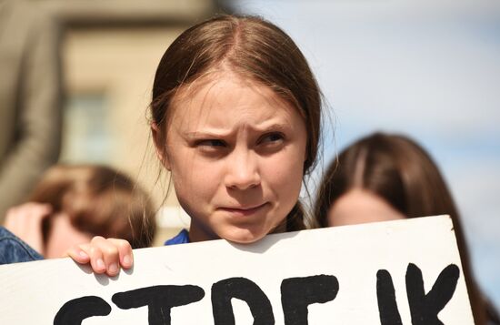 Митинг с участием экоактивистки Греты Тунберг в США