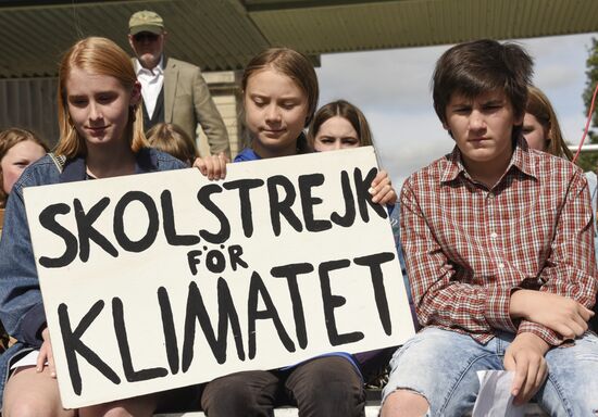Митинг с участием экоактивистки Греты Тунберг в США