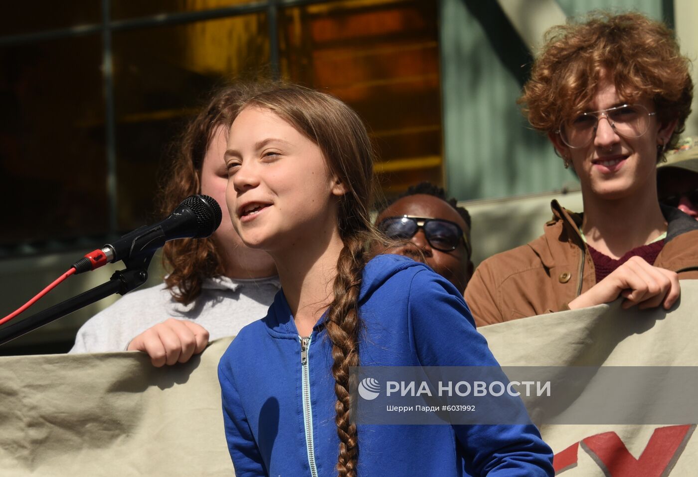 Митинг с участием экоактивистки Греты Тунберг в США