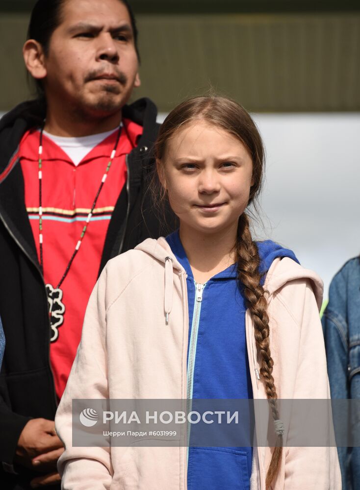 Митинг с участием экоактивистки Греты Тунберг в США