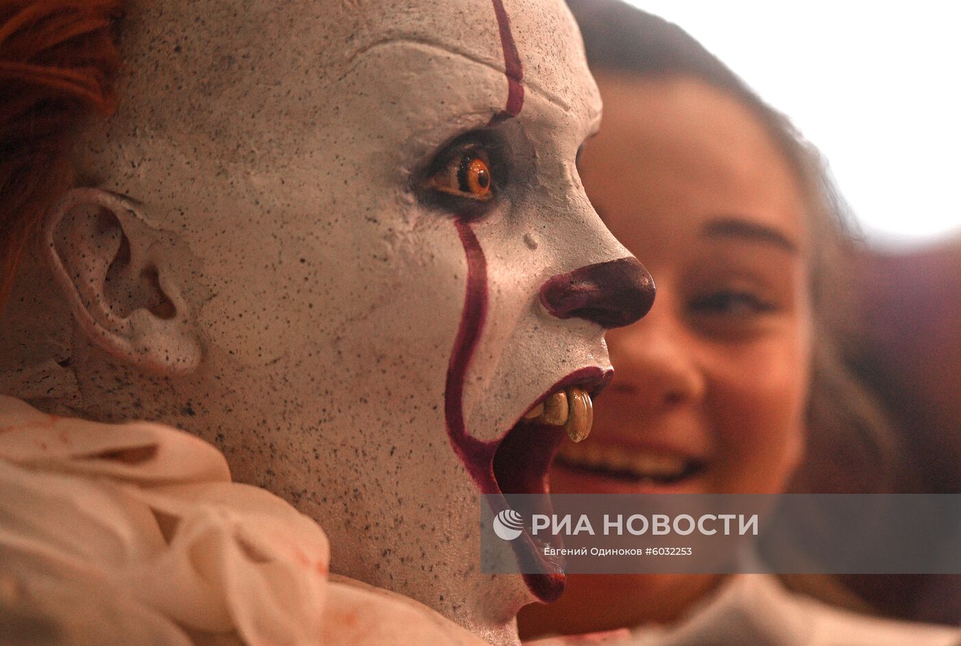 Участники выставки "ИгроМир 2019" и фестиваля Comic Con Russia 2019 в Международном выставочном центре "Крокус Экспо" в Москве. Место: Россия, Москва. Автор: Евгений Одиноков/РИА Новости. Выставка "Игромир" Comic Con Russia