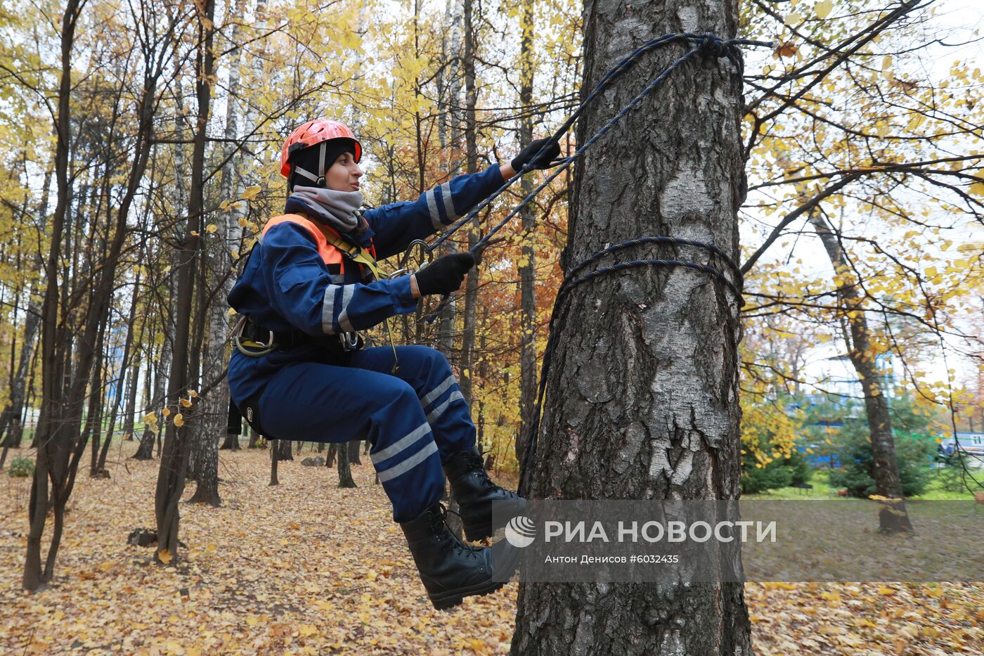 Учения добровольцев аварийно-спасательных формирований