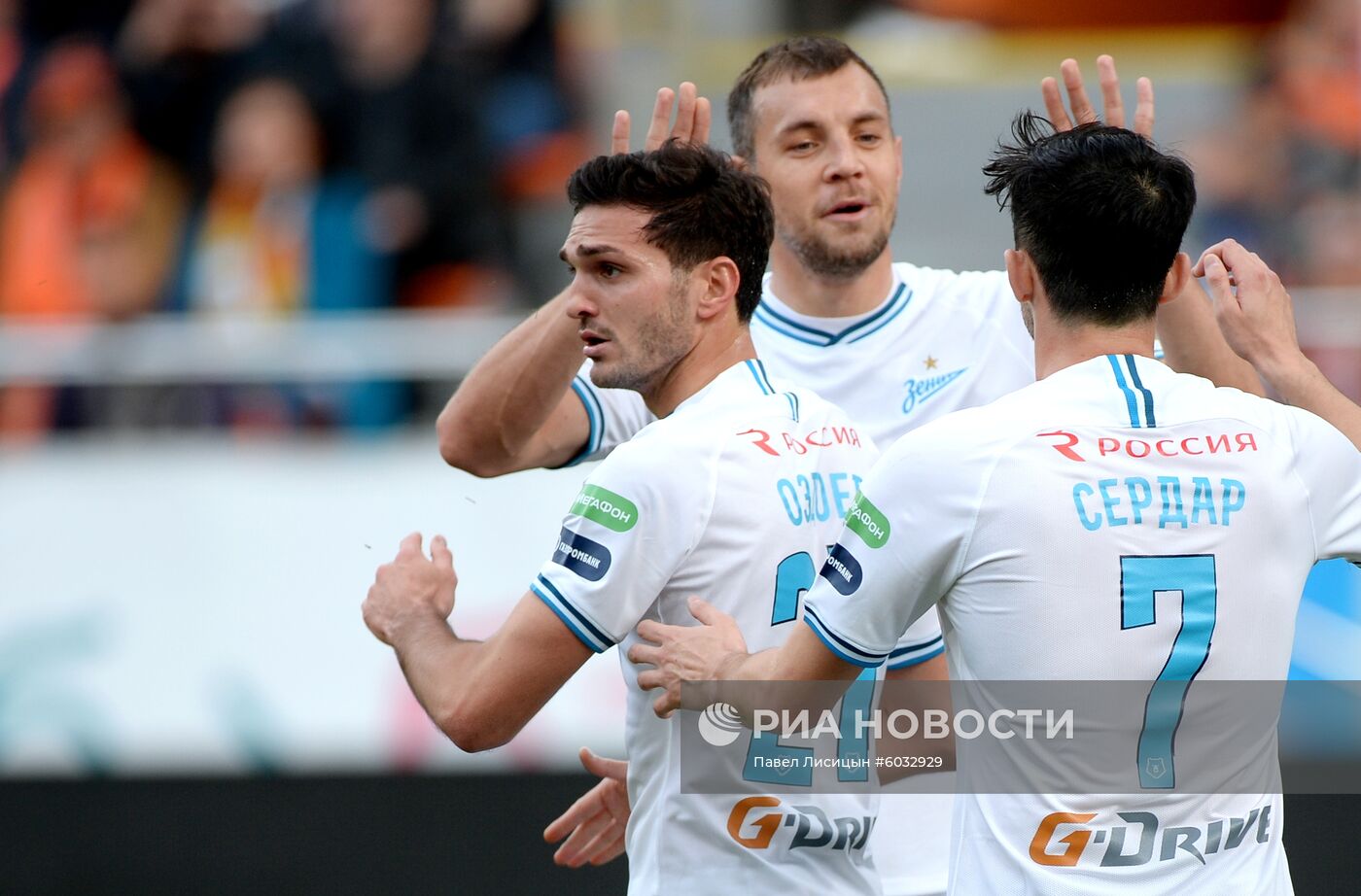 Футбол. РПЛ. Матч "Урал" - "Зенит"