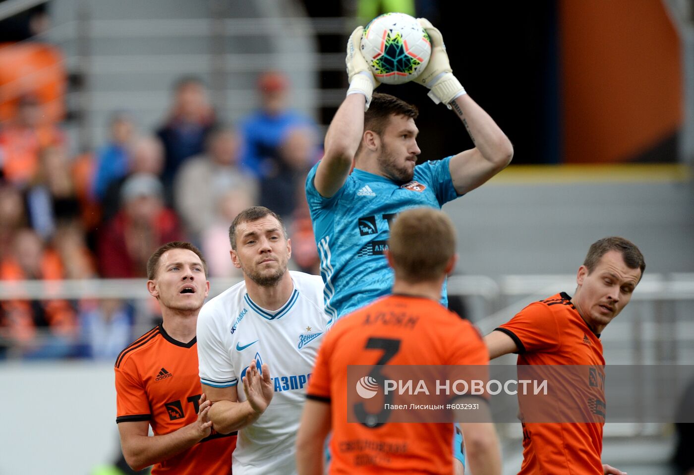 Футбол. РПЛ. Матч "Урал" - "Зенит"