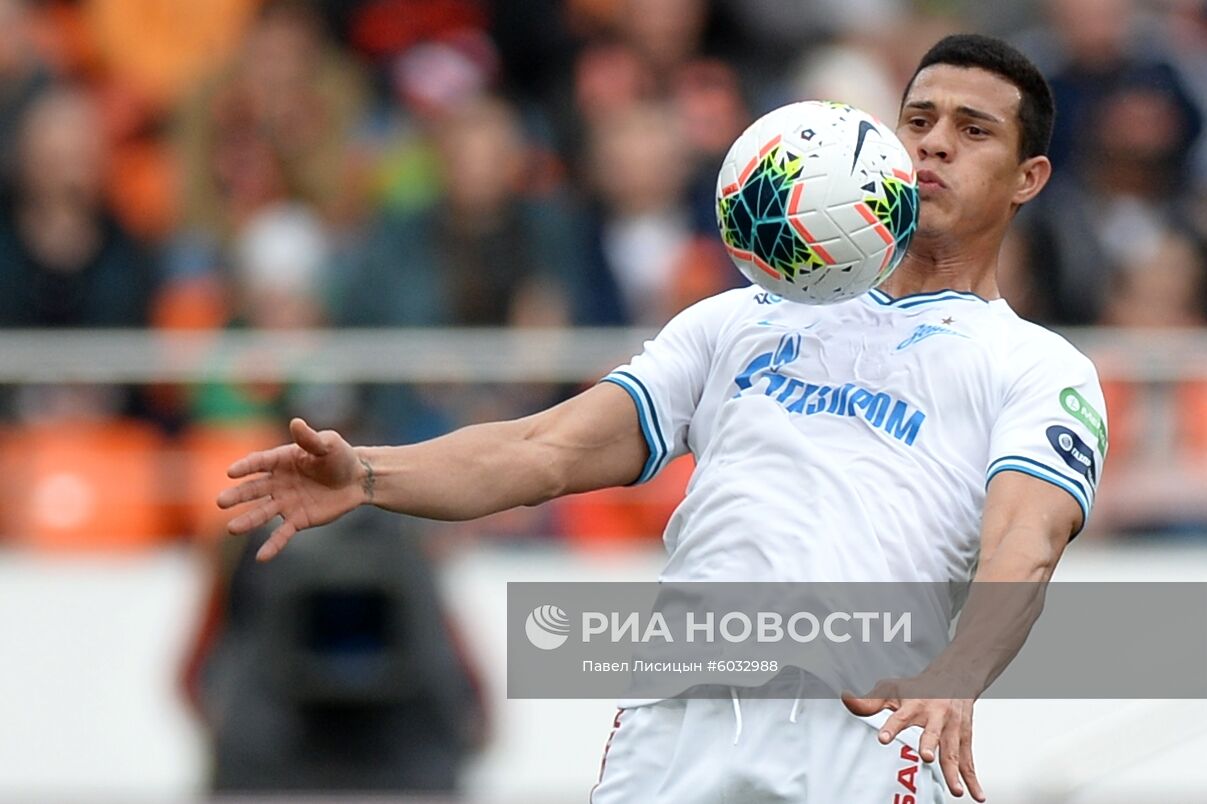 Футбол. РПЛ. Матч "Урал" - "Зенит"