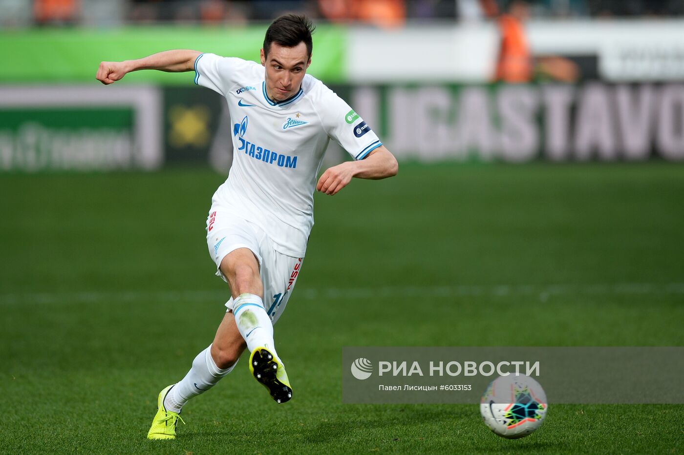 Футбол. РПЛ. Матч "Урал" - "Зенит"