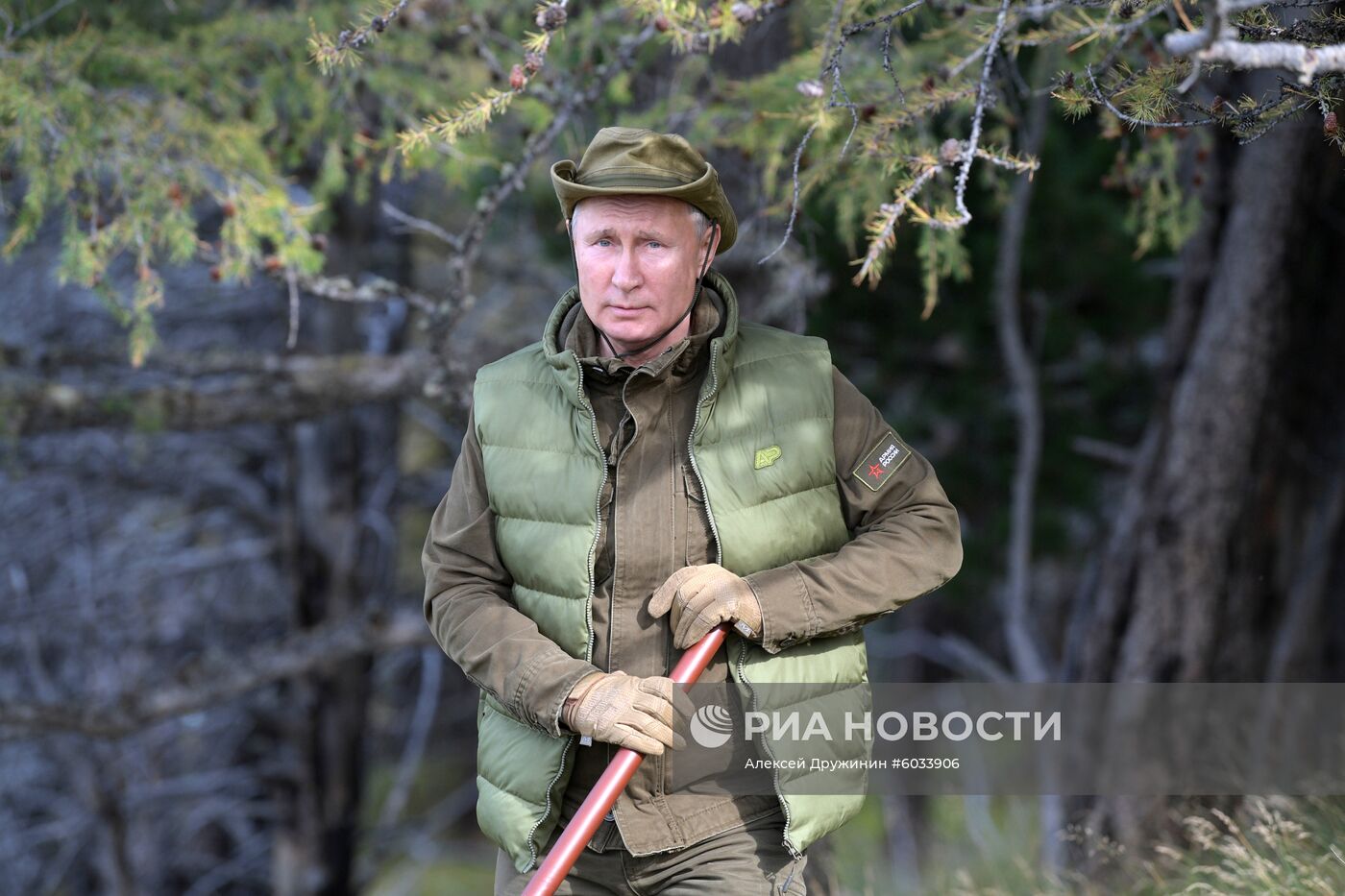 Отдых президента РФ В. Путина в Сибири