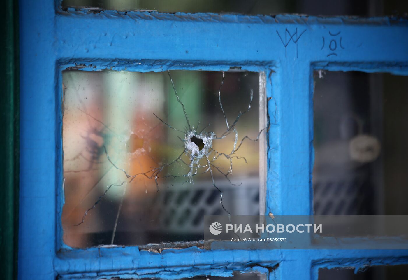 Последствия обстрела в Донецкой области