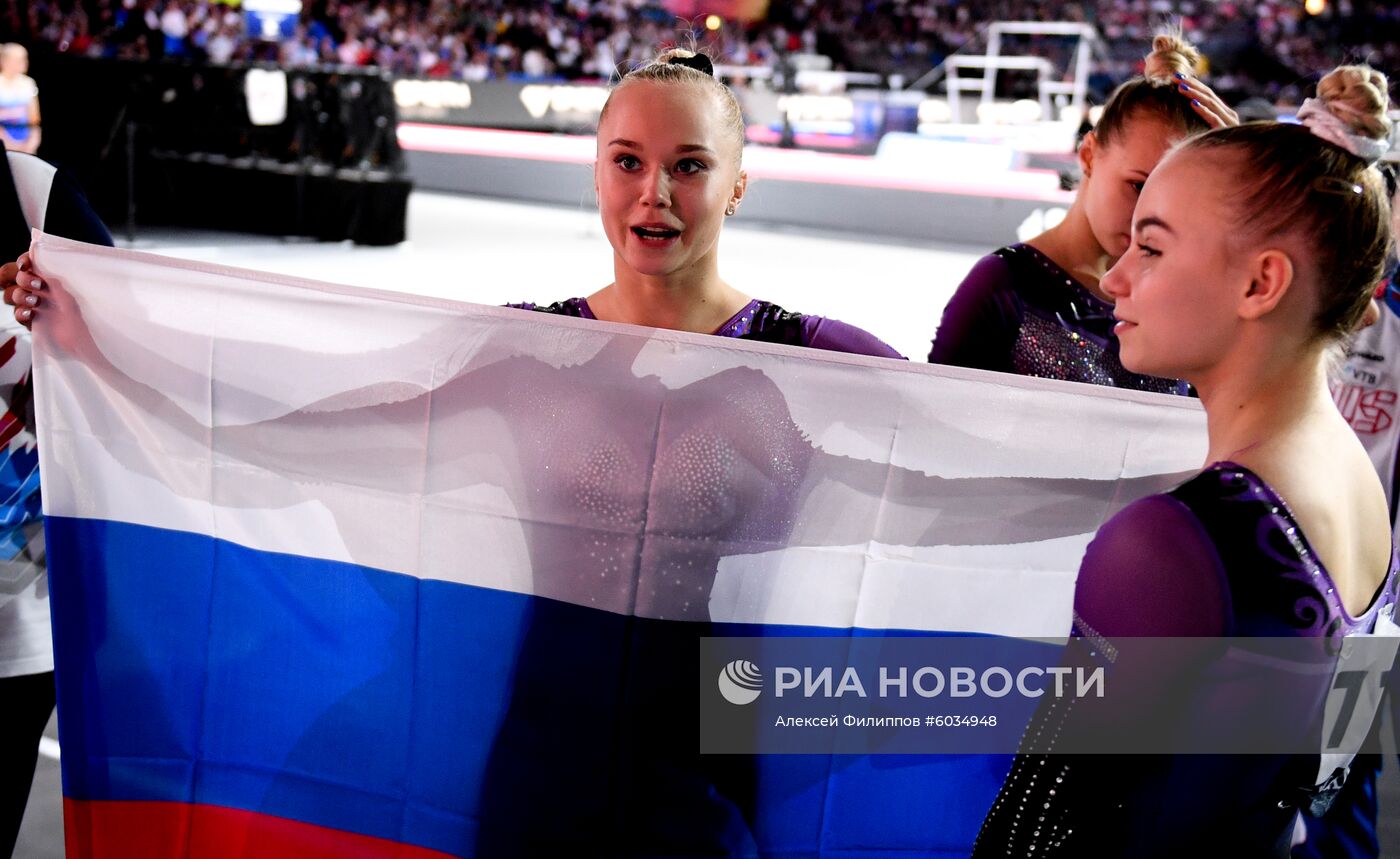 Спортивная гимнастика. Чемпионат мира. Женщины. Командное многоборье