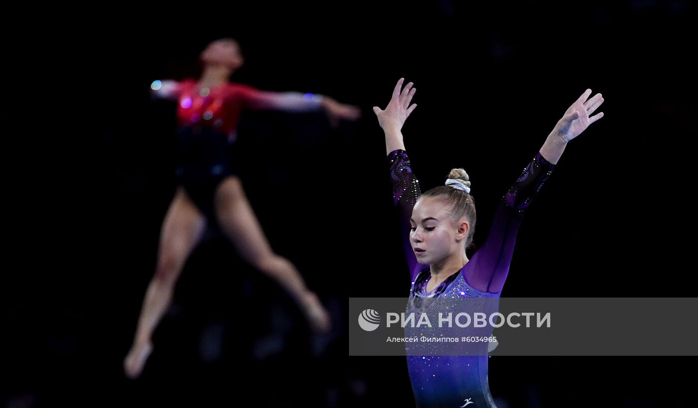 Спортивная гимнастика. Чемпионат мира. Женщины. Командное многоборье