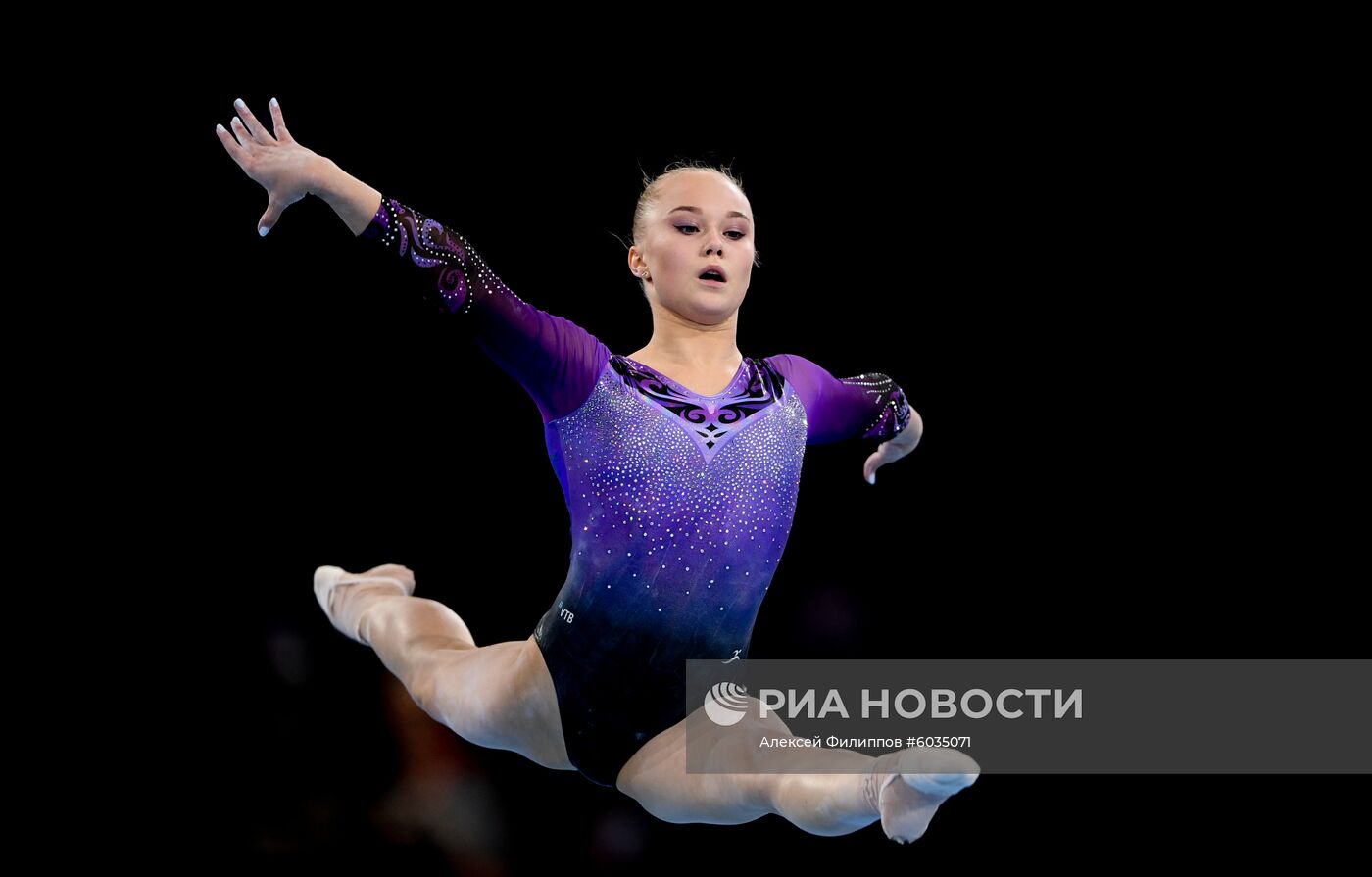 Спортивная гимнастика. Чемпионат мира. Женщины. Командное многоборье