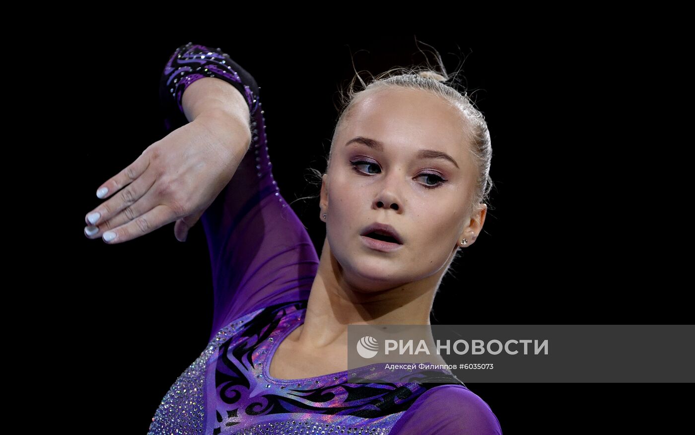 Спортивная гимнастика. Чемпионат мира. Женщины. Командное многоборье