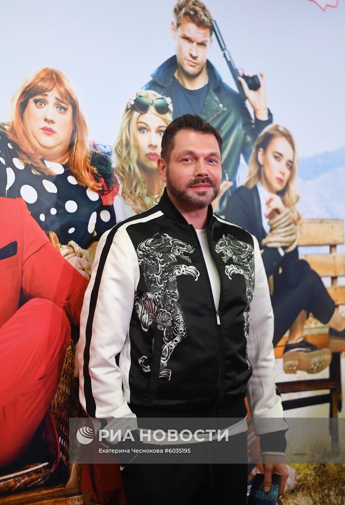 Премьера фильма "Девушки бывают разные"