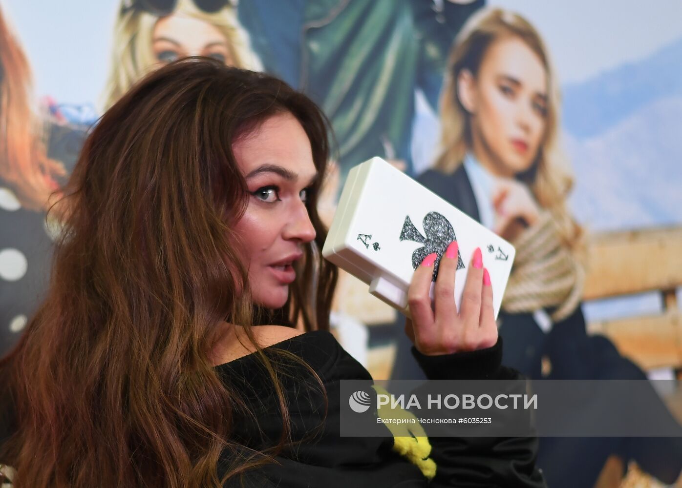 Премьера фильма "Девушки бывают разные"