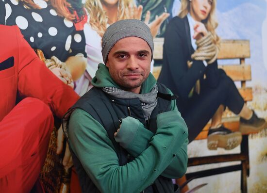 Премьера фильма "Девушки бывают разные"