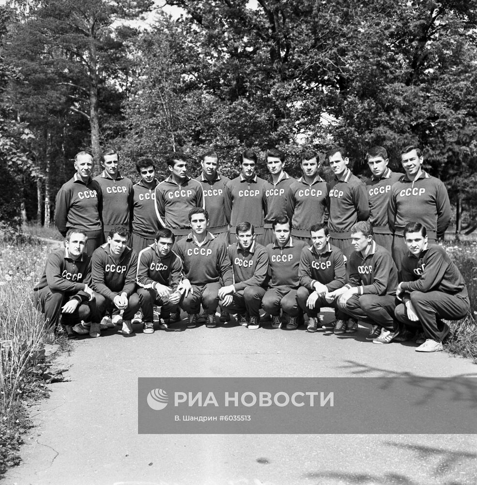 Сборная команда СССР по футболу 1966 г