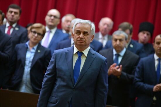 Инаугурация избранного президента Абхазии Р. Хаджимбы