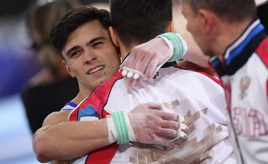 Спортивная гимнастика. Чемпионат мира. Мужчины. Командное многоборье