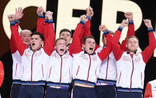 Спортивная гимнастика. Чемпионат мира. Мужчины. Командное многоборье