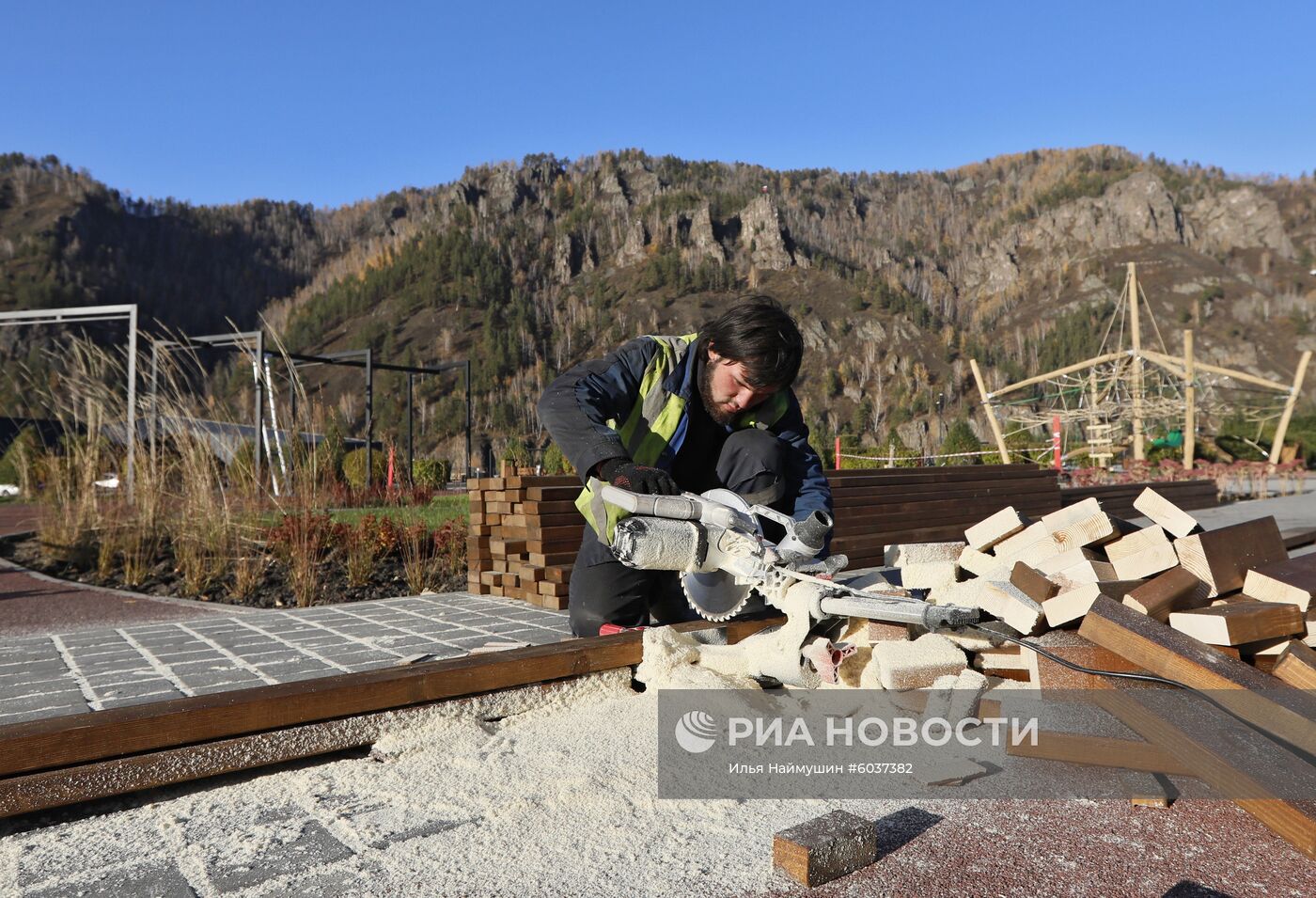 Благоустройство набережной в Дивногорске