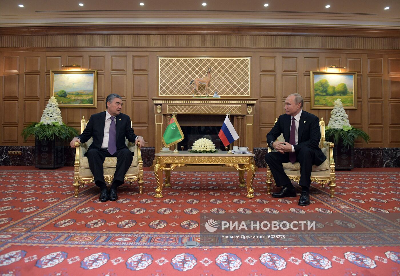 Визит президента РФ В. Путина в Туркмению