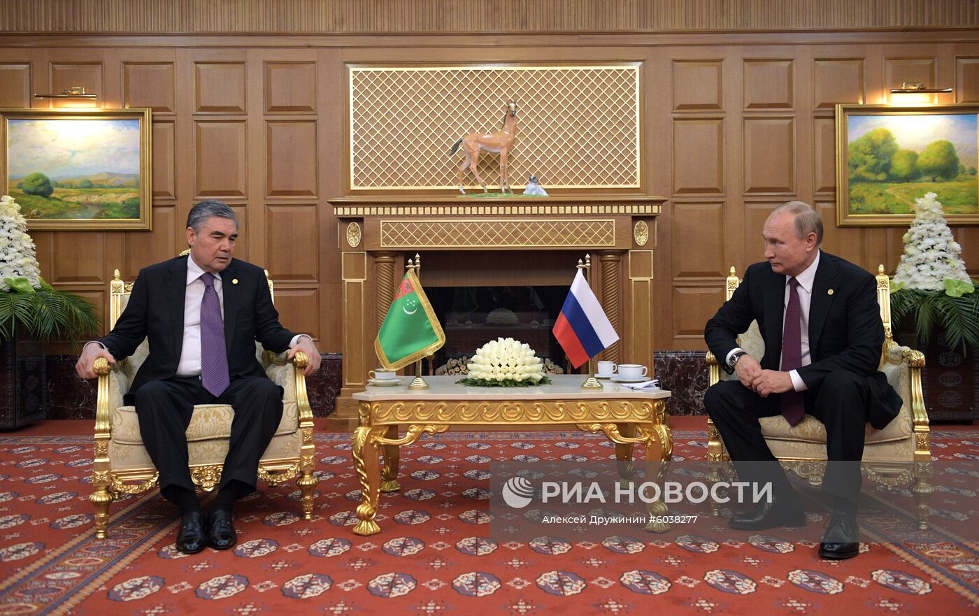 Визит президента РФ В. Путина в Туркмению