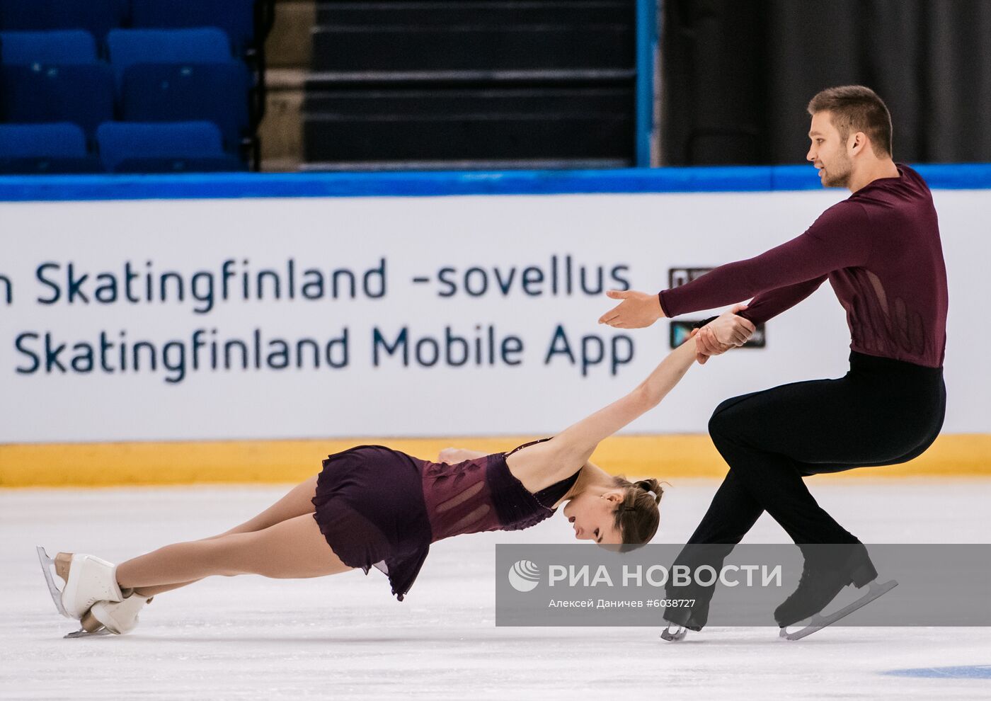 Фигурное катание. Finlandia trophy. Пары. Короткая программа