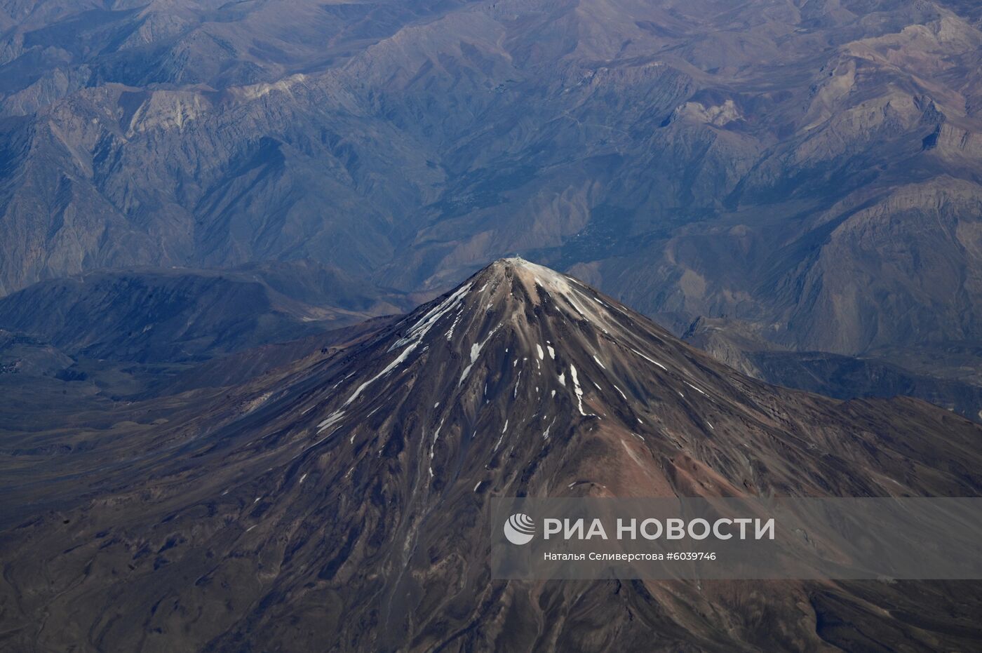 Гора Демавенд