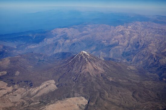 Гора Демавенд