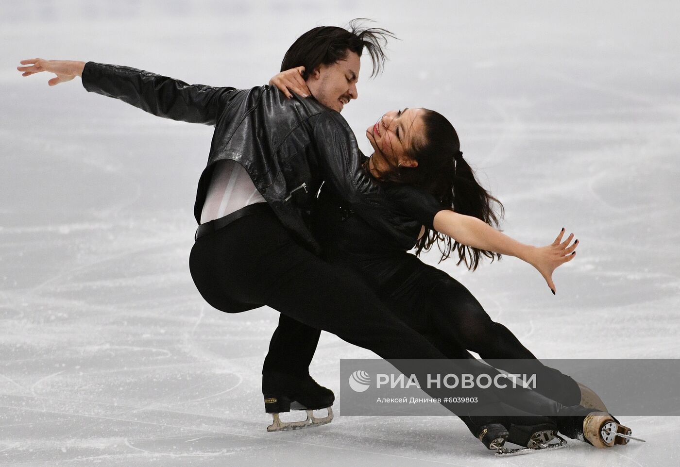 Фигурное катание. Finlandia trophy. Танцы. Ритмический танец