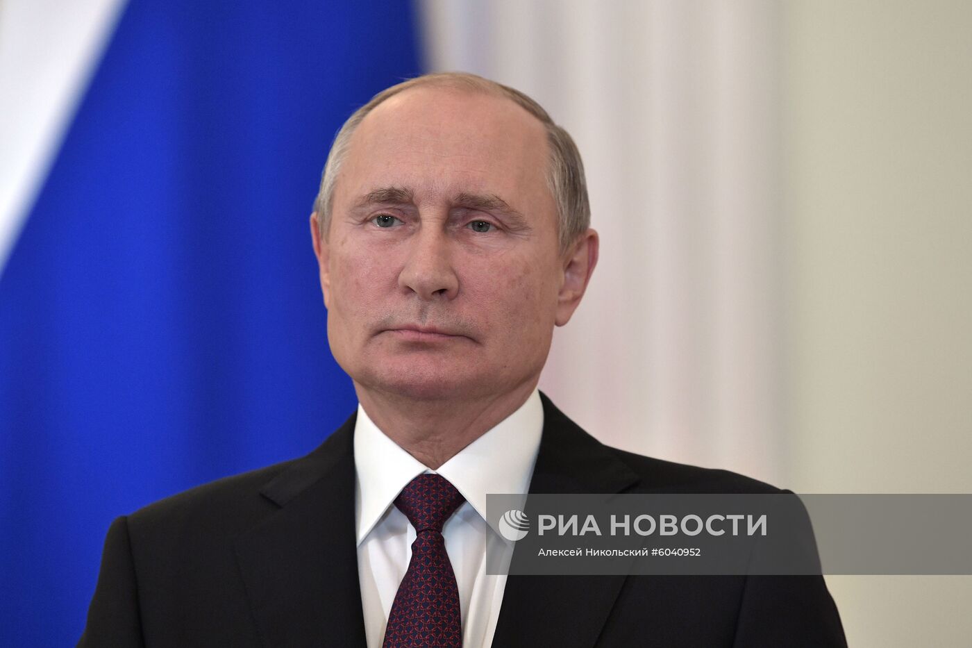 Президент РФ В. Путин поздравил тружеников агропромышленного комплекса с Днём работника сельского хозяйств