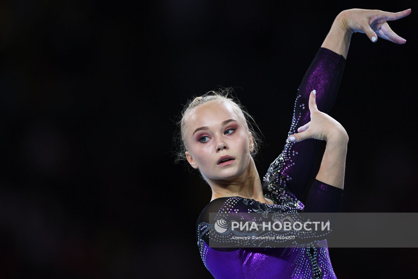 Спортивная гимнастика. Чемпионат мира. Отдельные снаряды. Второй день