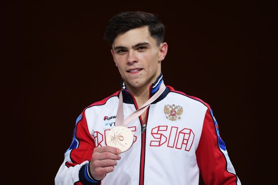 Спортивная гимнастика. Чемпионат мира. Отдельные снаряды. Второй день